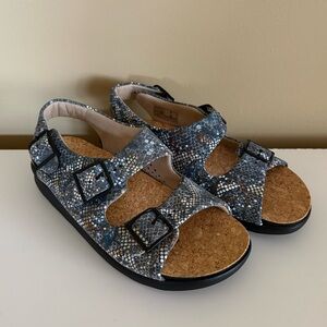 SAS Relaxed Heel Strap Sandals Navy Multisnake